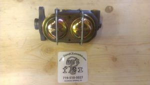 corvette style master cylinder 1 1/8 bore-03