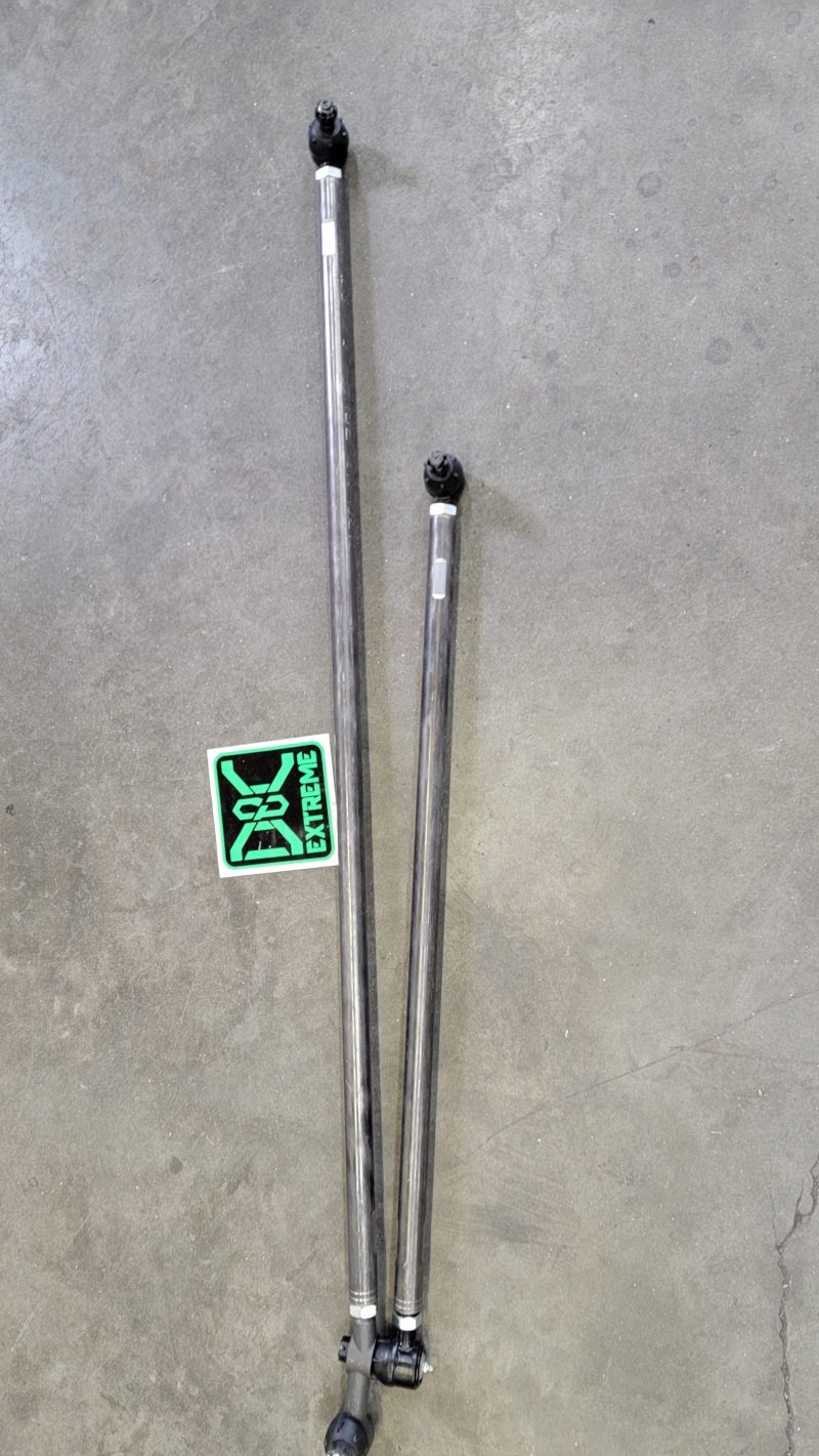 Scout 80/800 tie rod and draglink set - inside frame