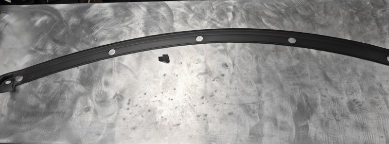 Scout II Quarter Panel To top Seal