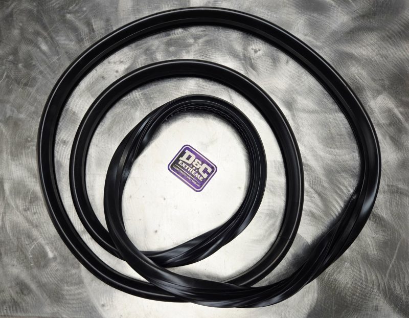 Scout II Windshield Seal